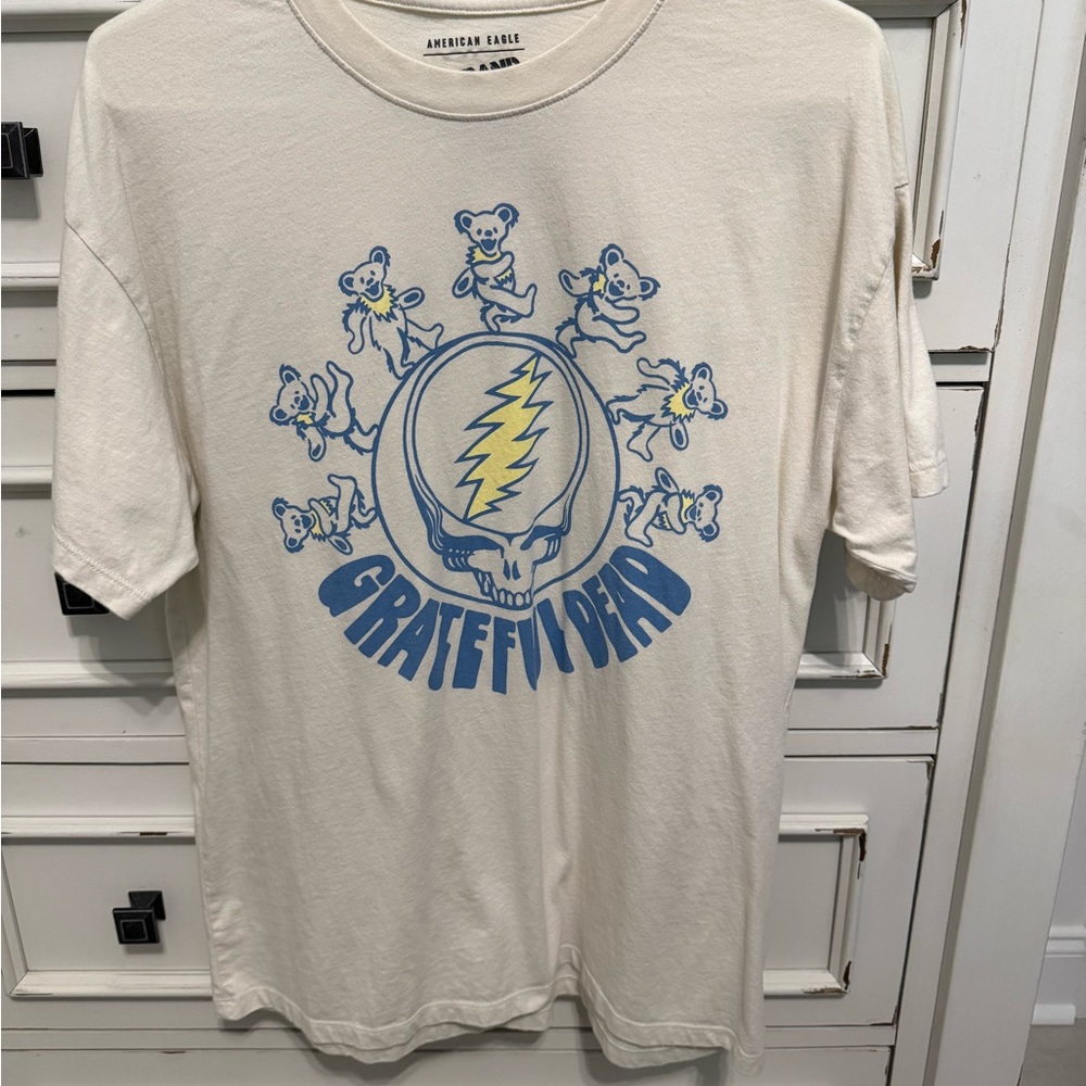 NWOT American Eagle Outfitters Cream Grateful Dead Tee